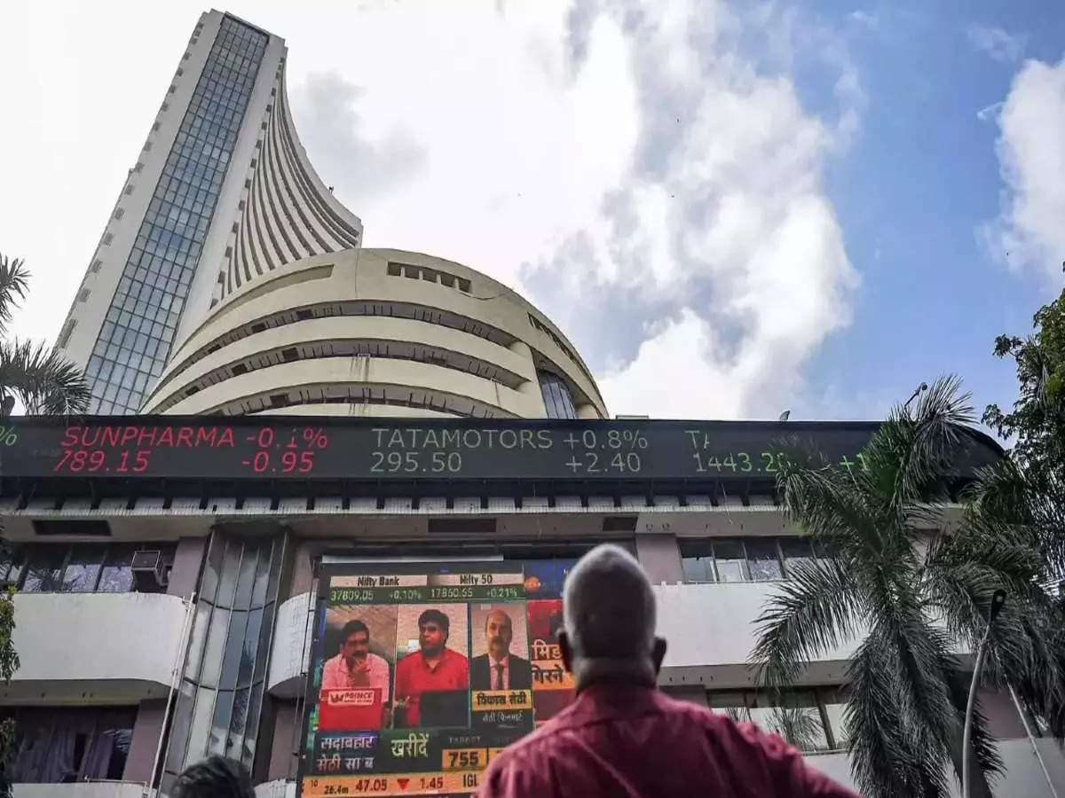 Stock Market Crash: Sensex 3000, Nifty 1000 अंक गिरा, 13 लाख करोड़ डूबे, महीनों की कमाई एक दिन में ही साफ